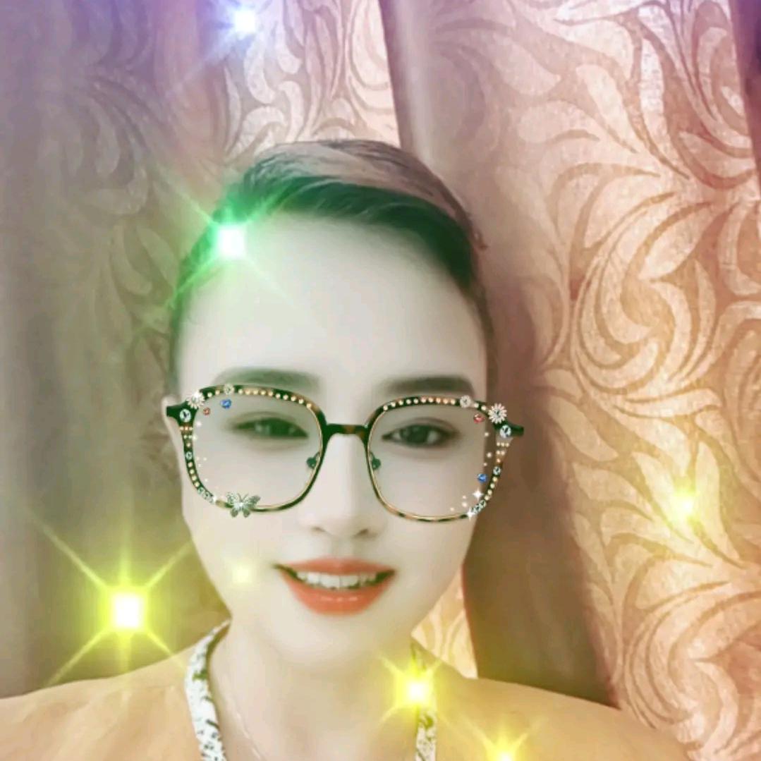 杨小燕开心妈妈