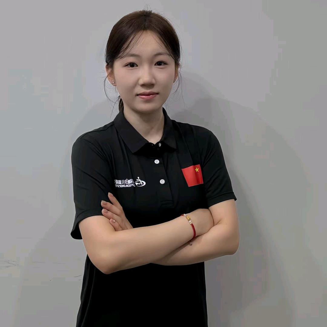 赤福斯红山万达奇奇老师