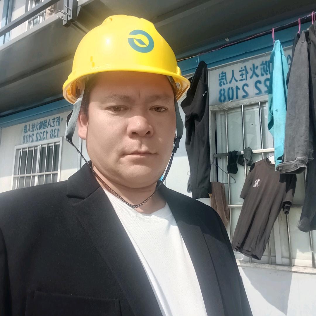 吕模哥