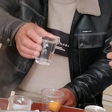 思念先生《连赞拉黑》
