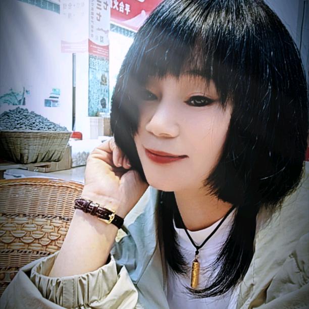 山间野蝶🦋 （云归）