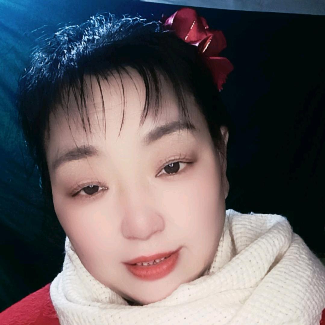 馨月姐（每天晚上7点30分开播）