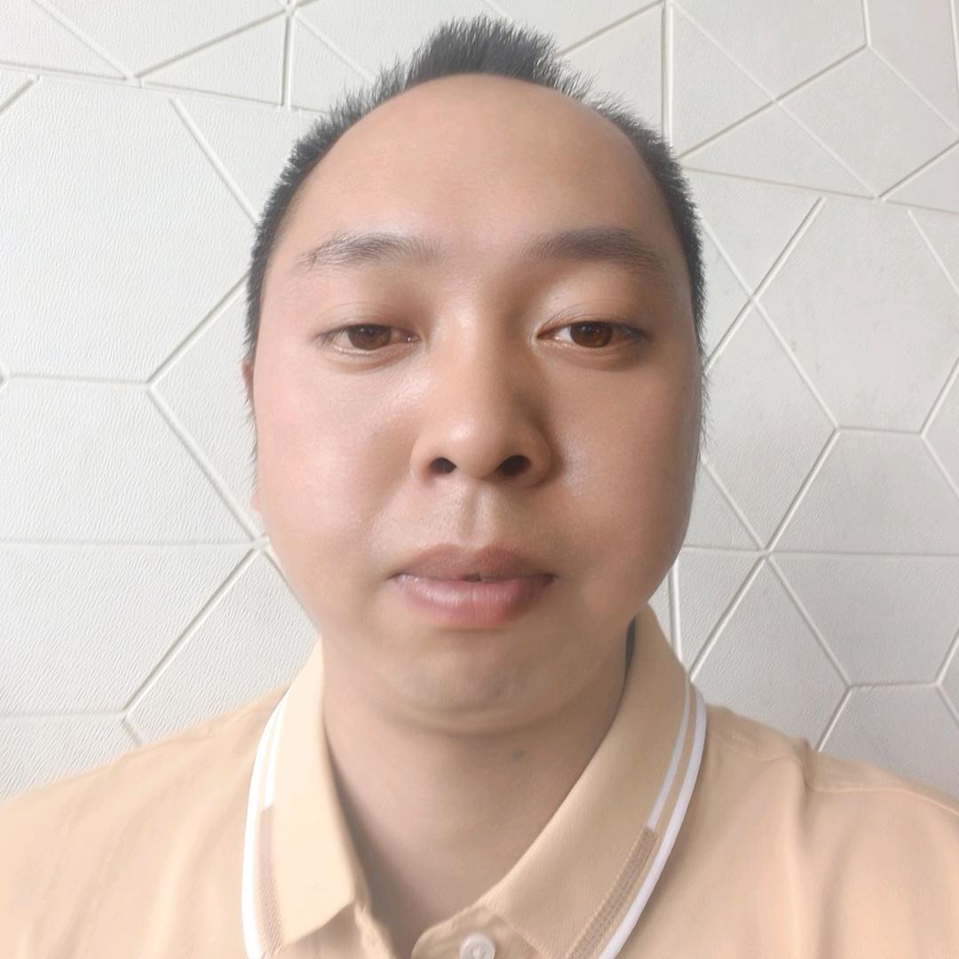 何师傅:昆明广源不锈钢厨具