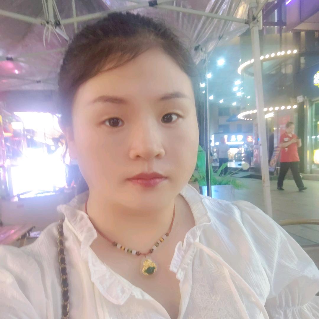 麻麻妮妮晨晨一家人