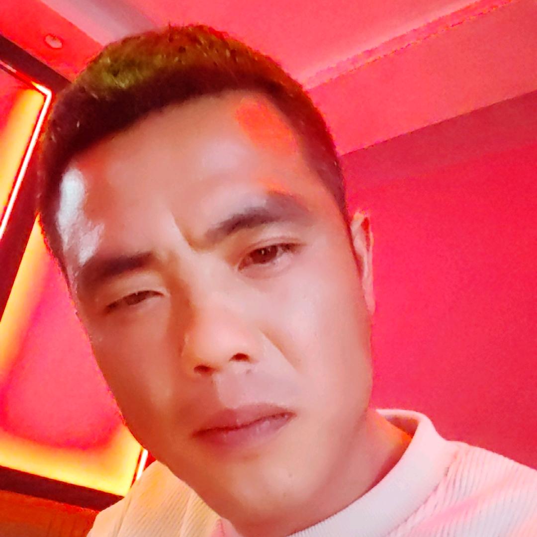 架工阿龙