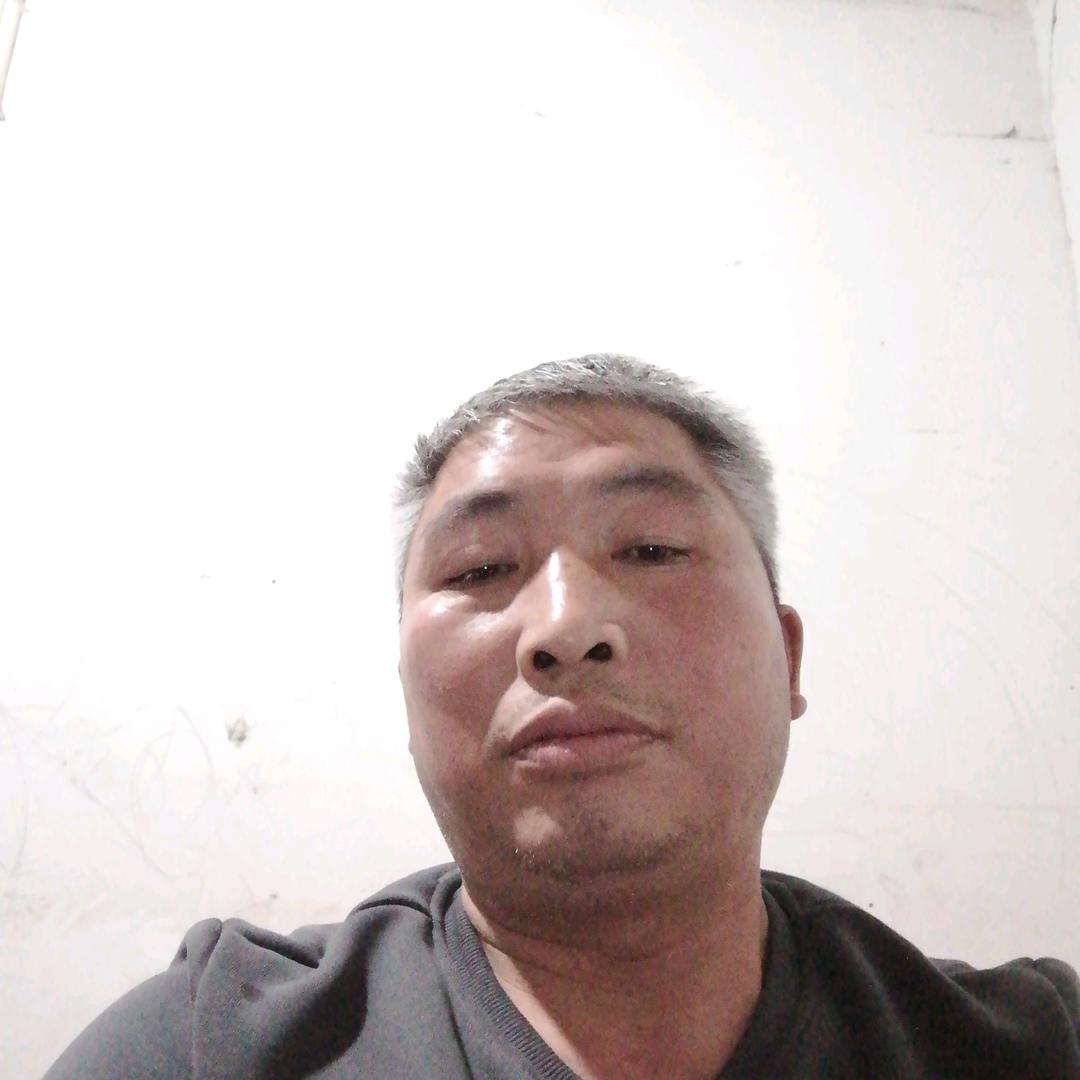 周万江