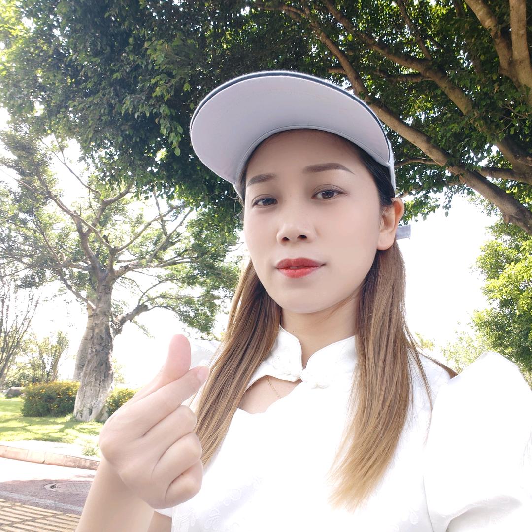 砚山苗济禾兰兰