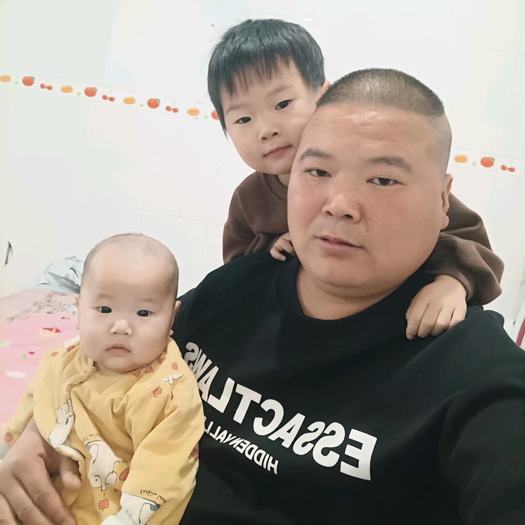 柿柿顺心西红柿种植户