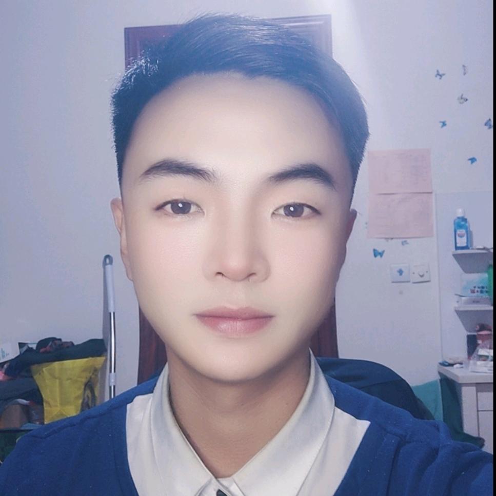 ୧⍤⃝🍇晓林子