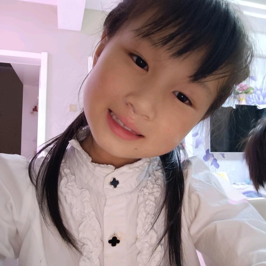 闵自翠