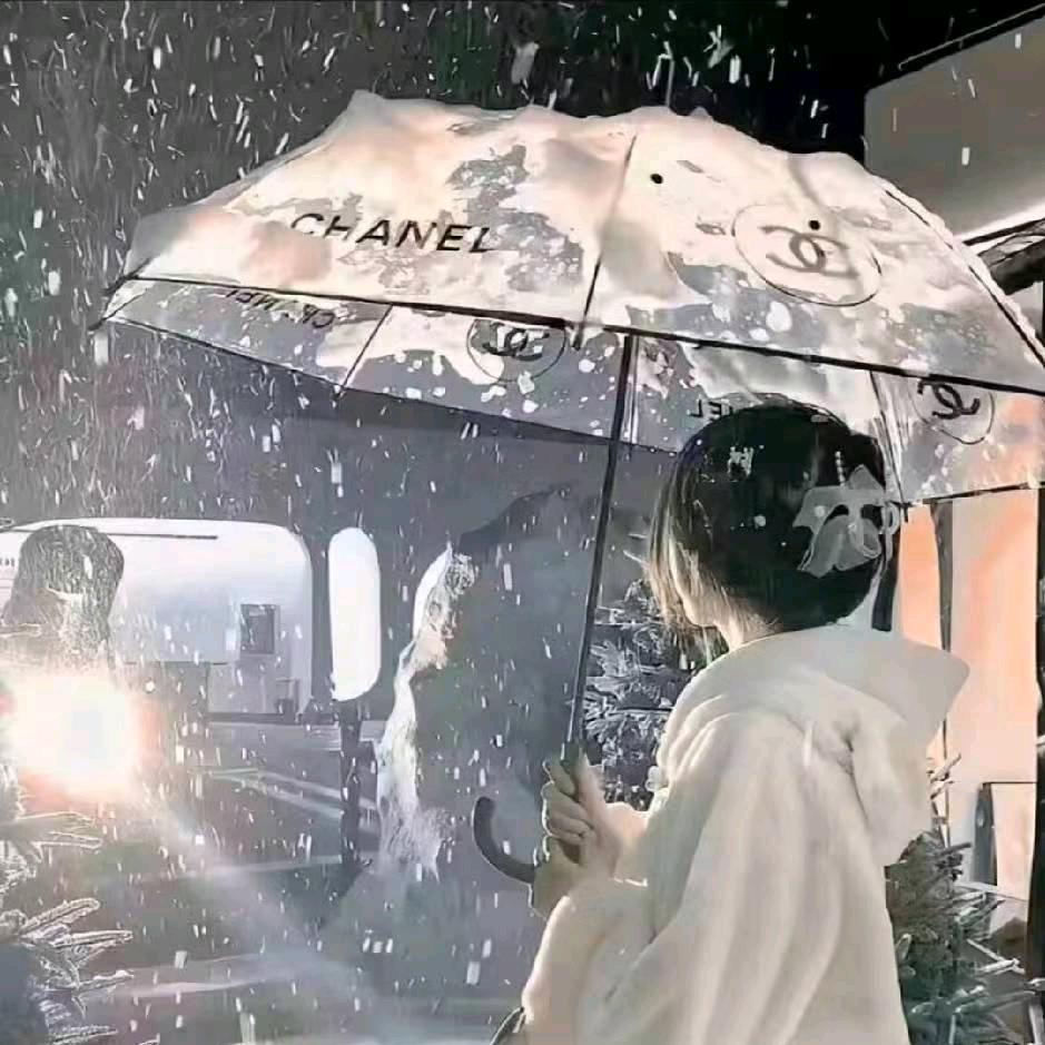 安于喜欢(ღ˘⌣˘ღ)