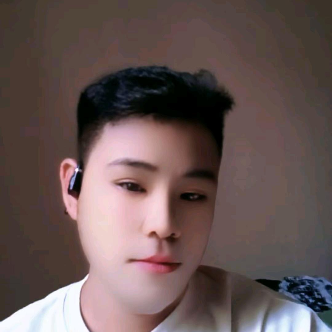 你爱的人不是我