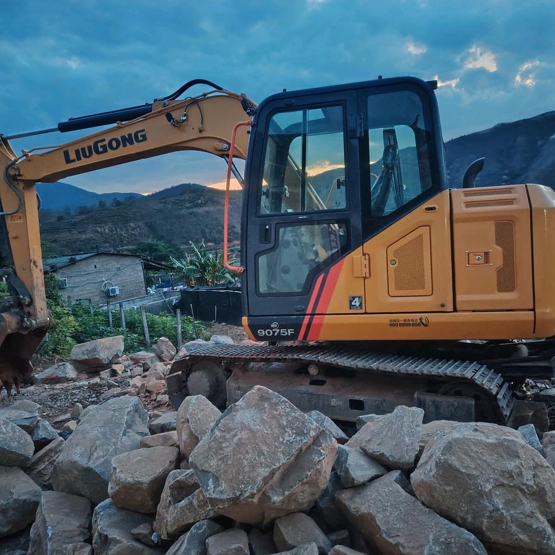 么咋个整 不得么来拷我嘛