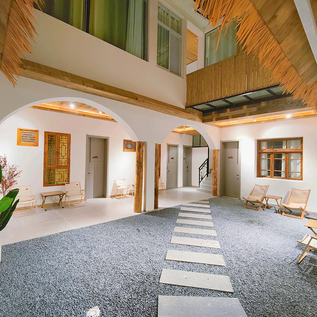 大理晴时有云客栈