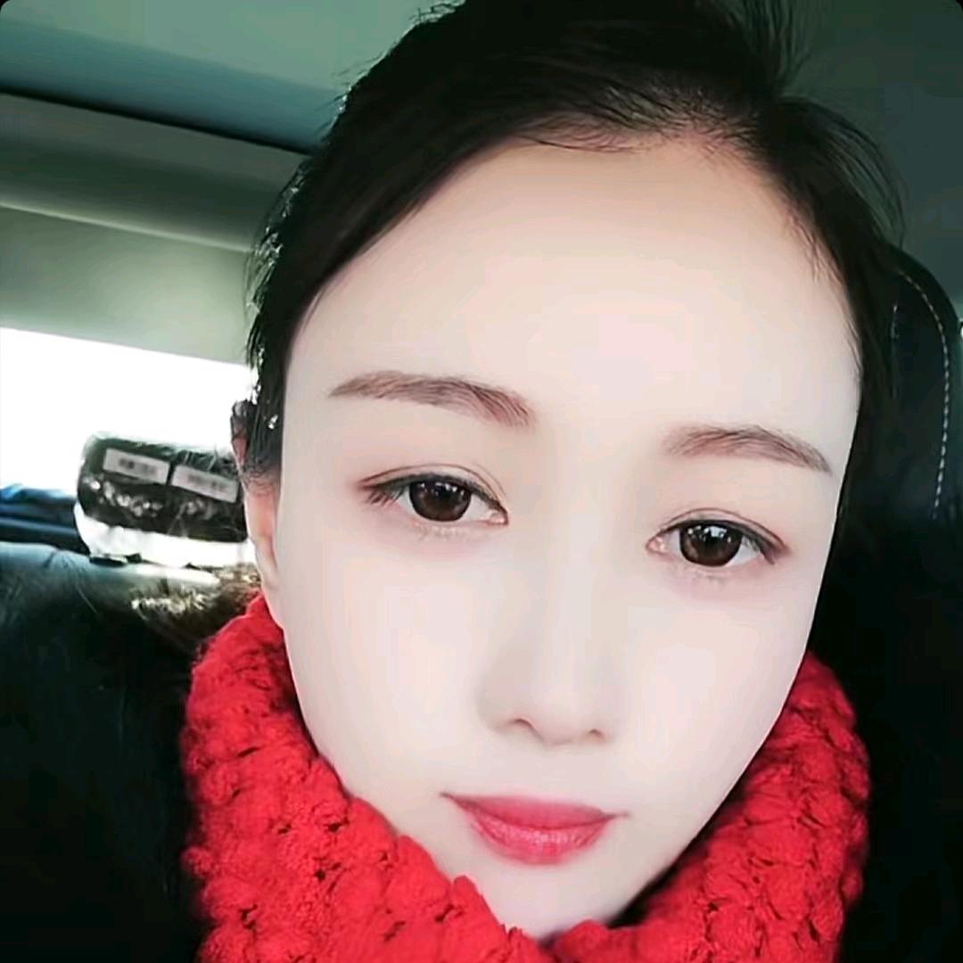 崔丽