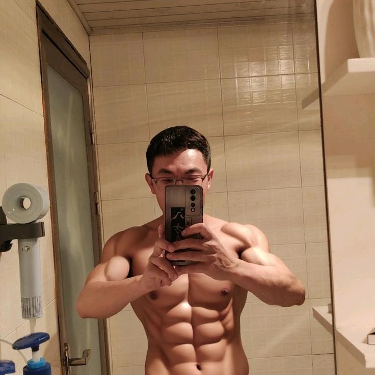 尚美造型__阳欢