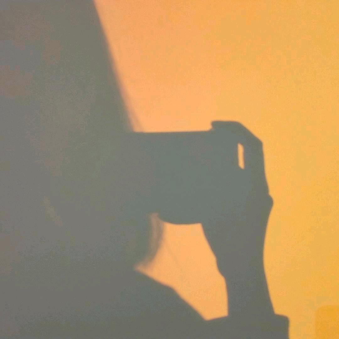 张小白。