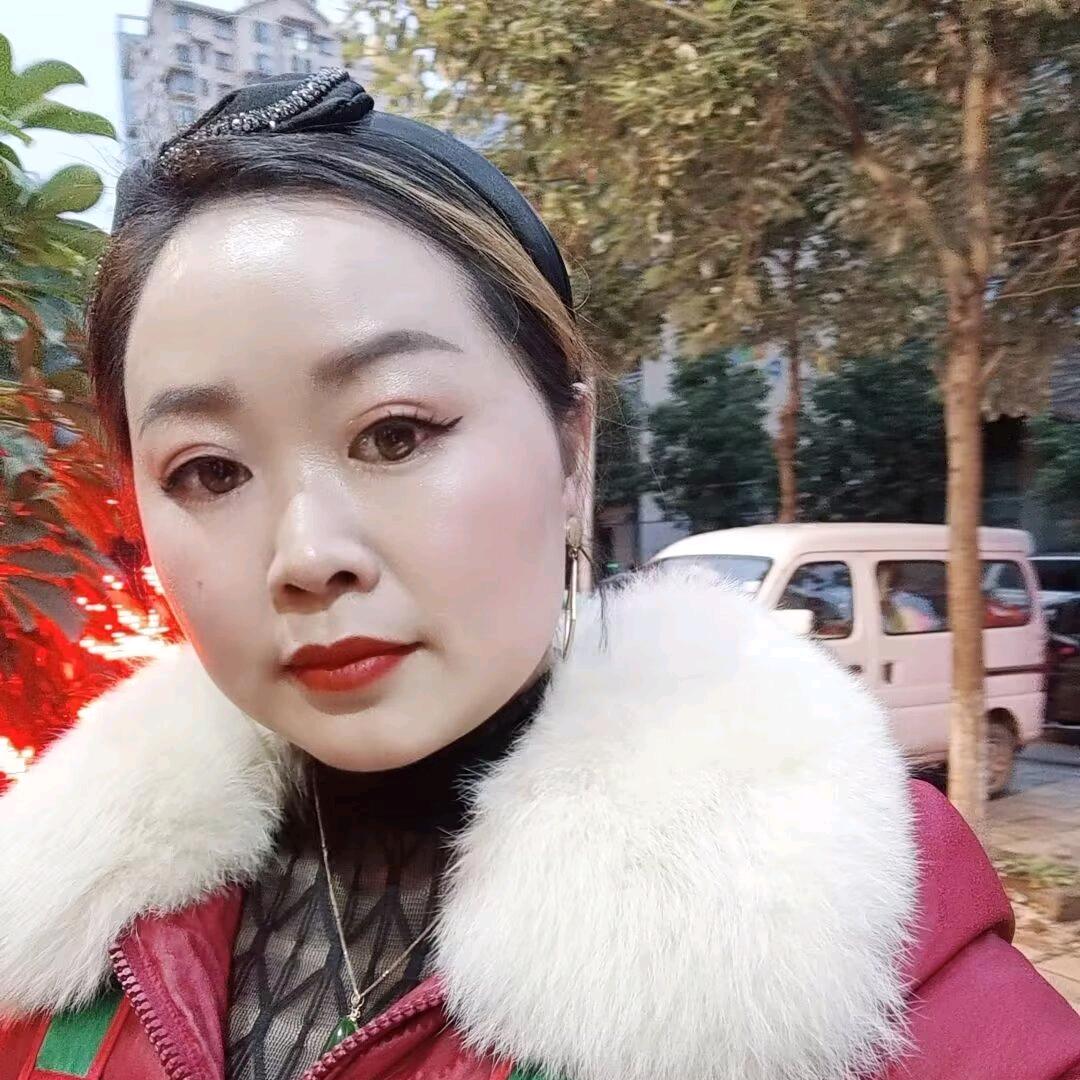 美蛙鱼头 木桶鱼 云贵川烧烤