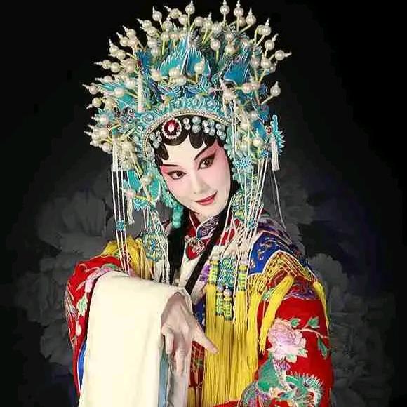 河南省玉芳豫剧青年团小郭
