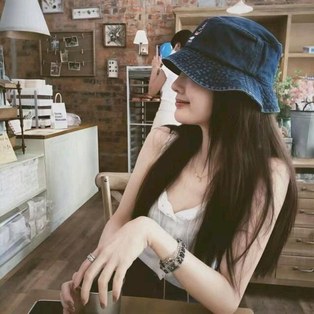 臭婷💋