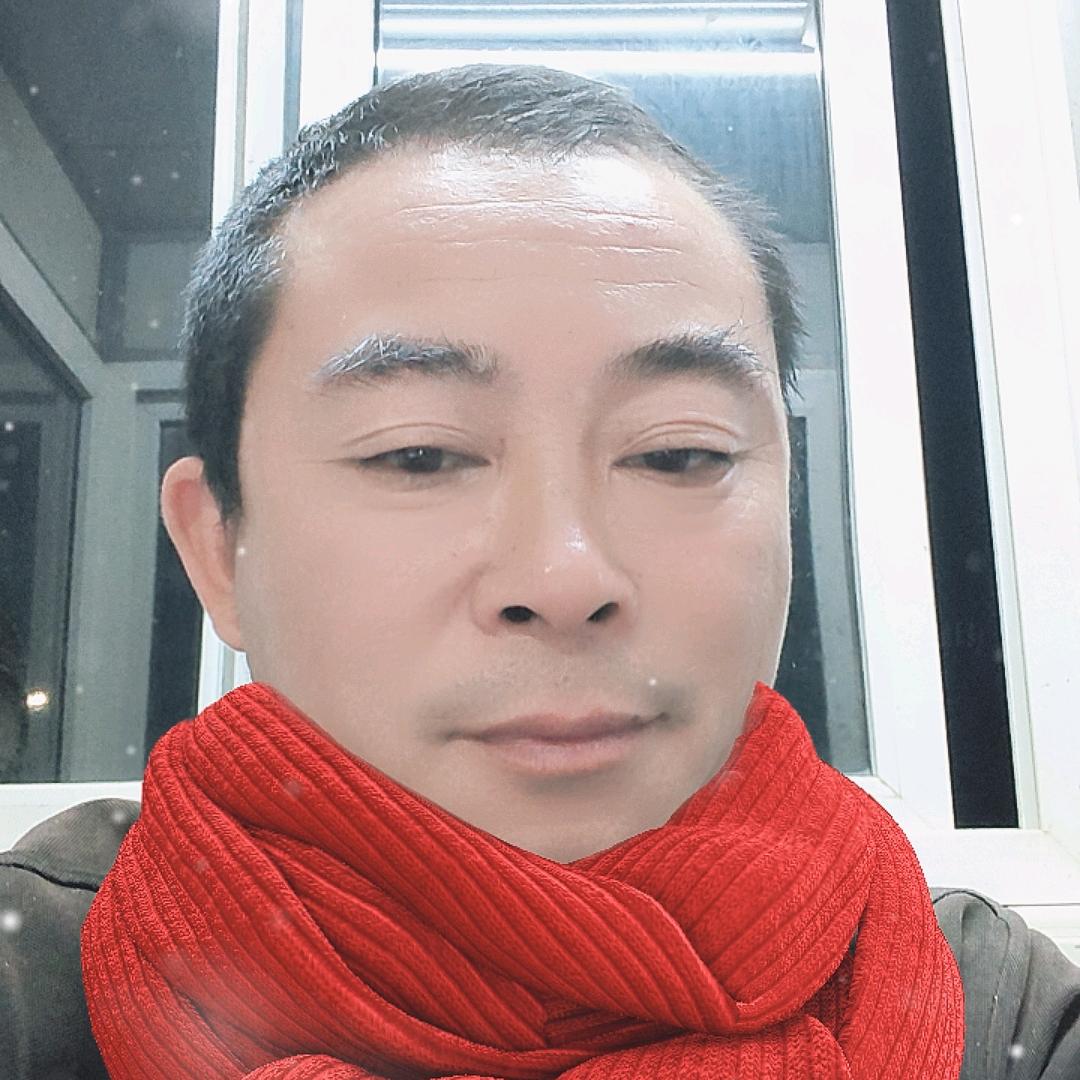 农村强哥时尚精品店