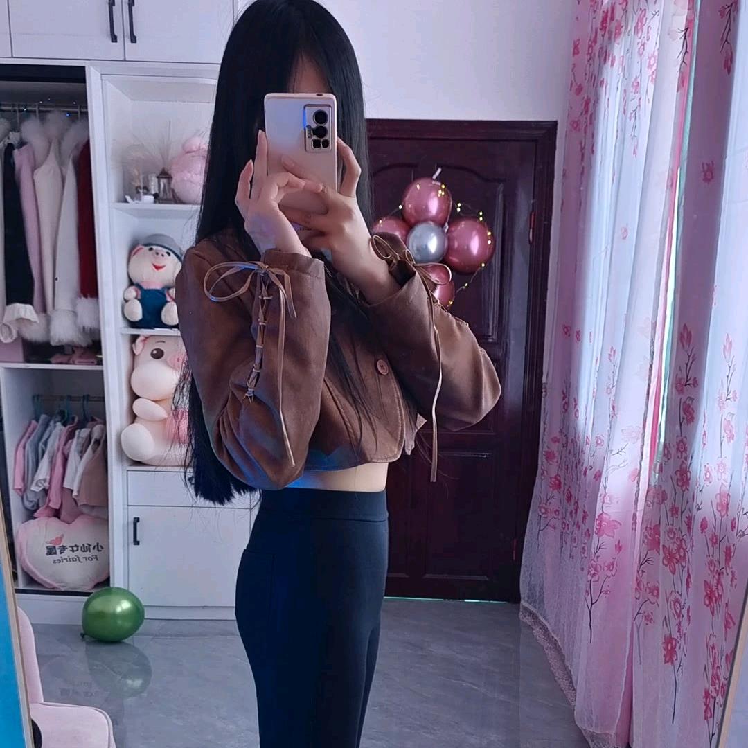 小鱼儿🐟不吃虾🦐