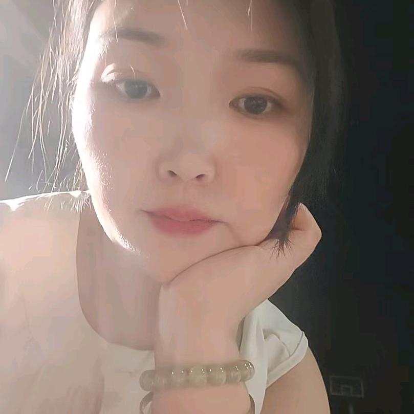 愛笑的～丫头❤️