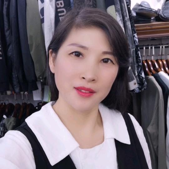 鹅丫姐，早6点50分开播