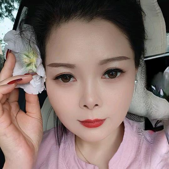 聚贤宴酒店小刘