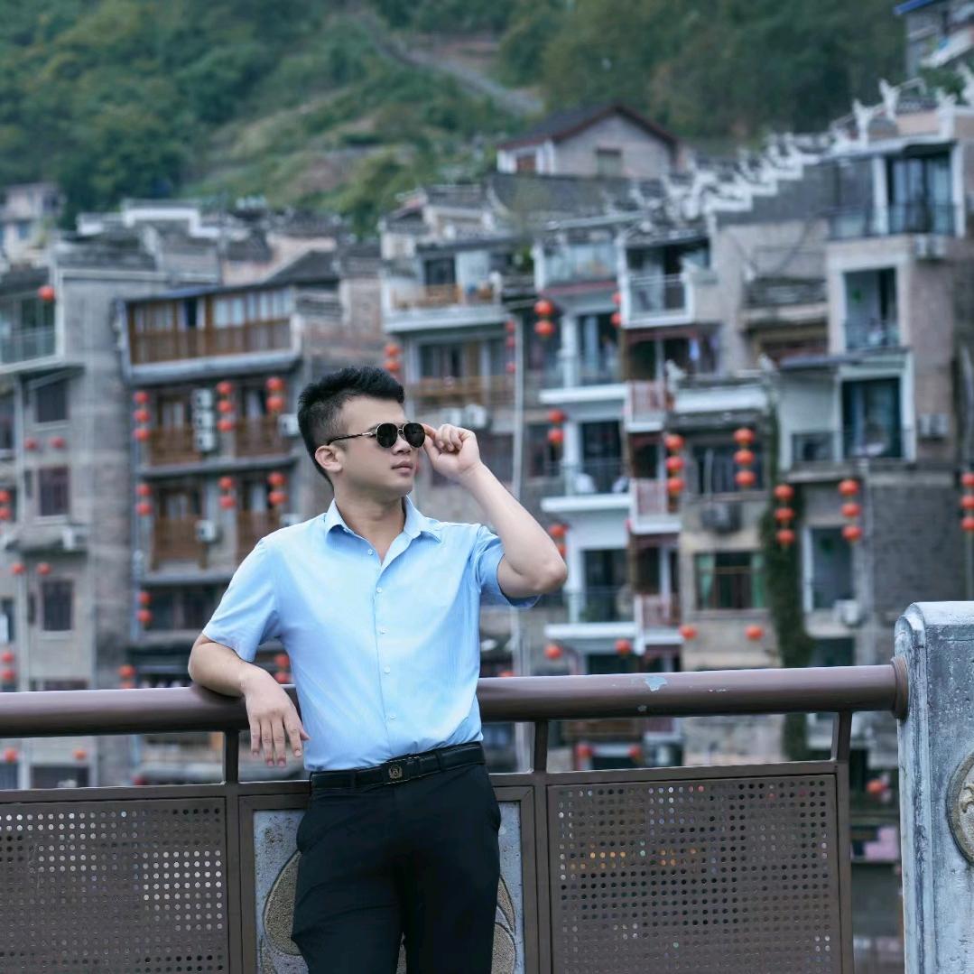 李昌龙书法