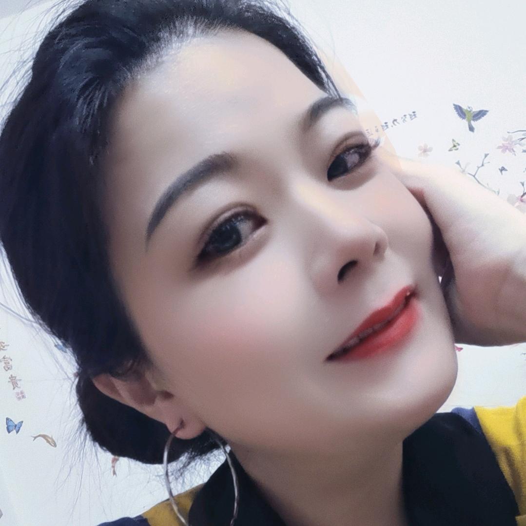 卖凉皮的小姐姐