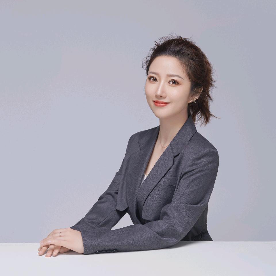 主持人瑞雪@抖音