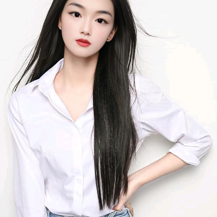 漂亮琪琪