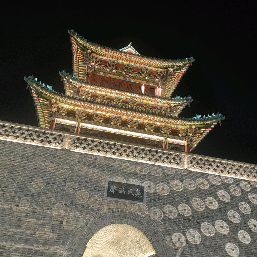 爱喝牛奶的小牛