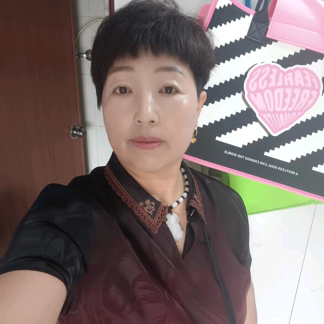 开心的花朵🌺