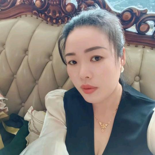 姐依然还是那么《拽》