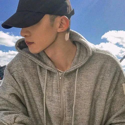 阿坤ak