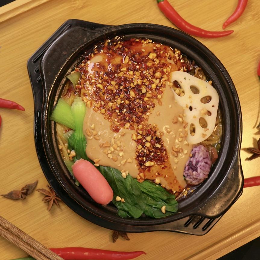 香河砂锅麻辣烫 九悦