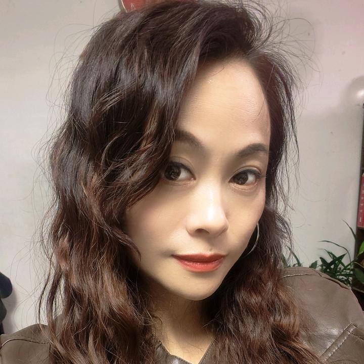 倔强女生i"巜谢绝连赞》