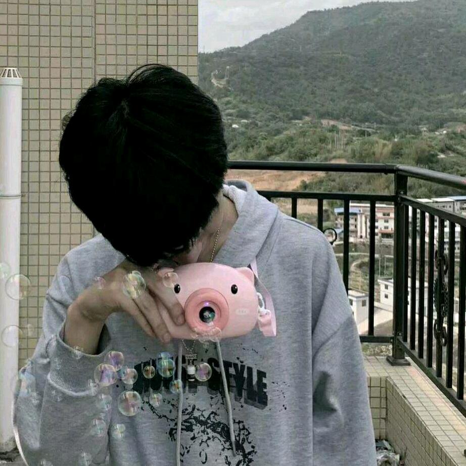 虫儿🐻