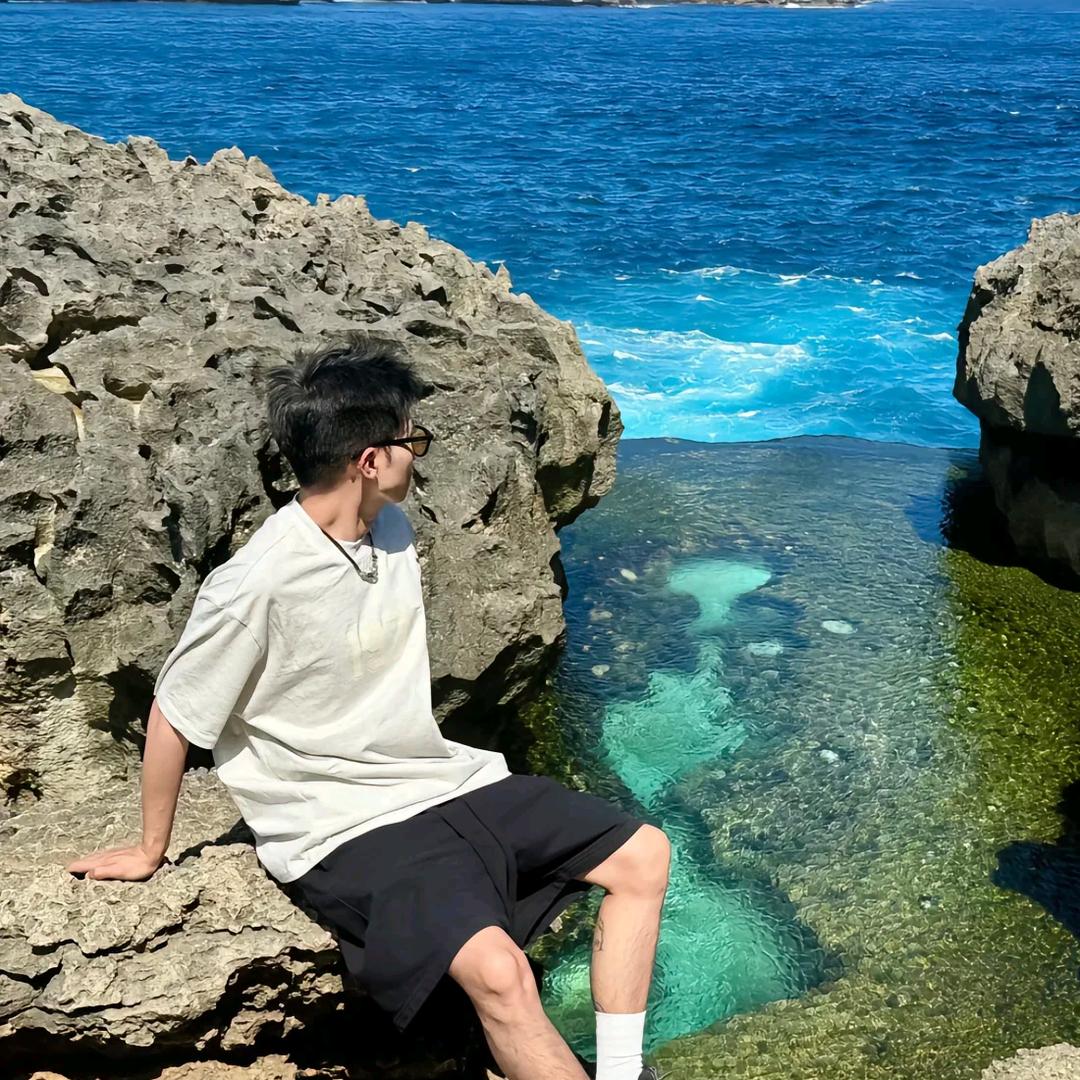 李