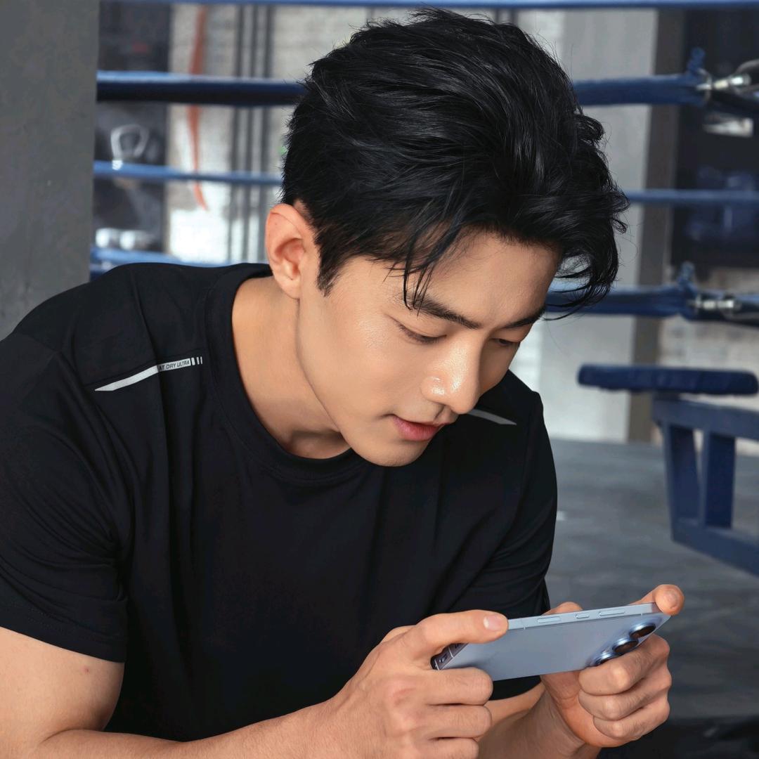 邵阳友阿荣耀授权体验店