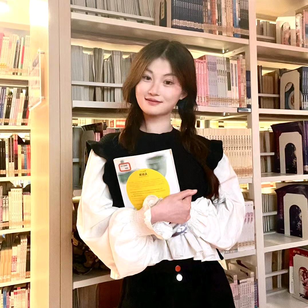 女巫的黑猫