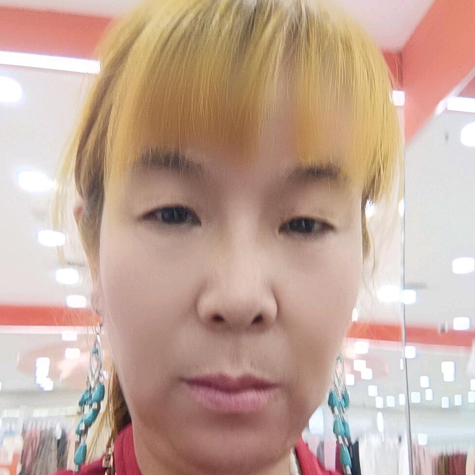 坚强的女人大个子