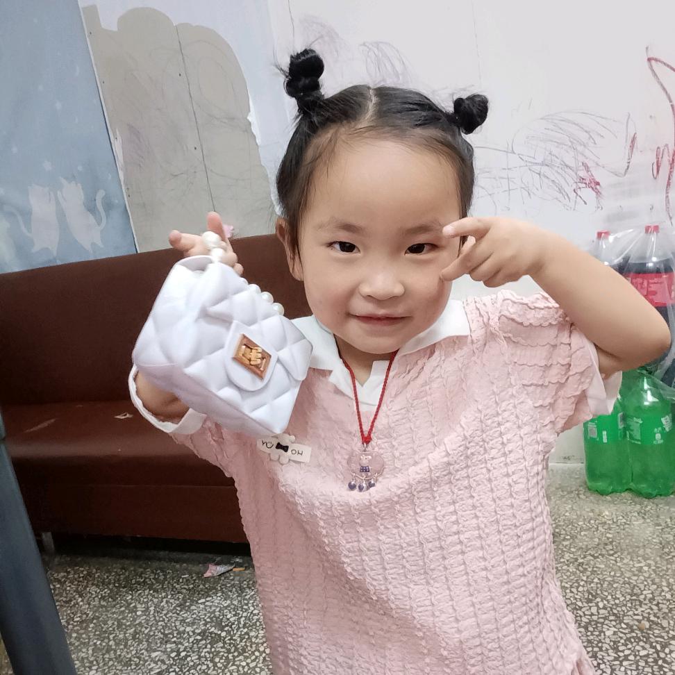 小小丫