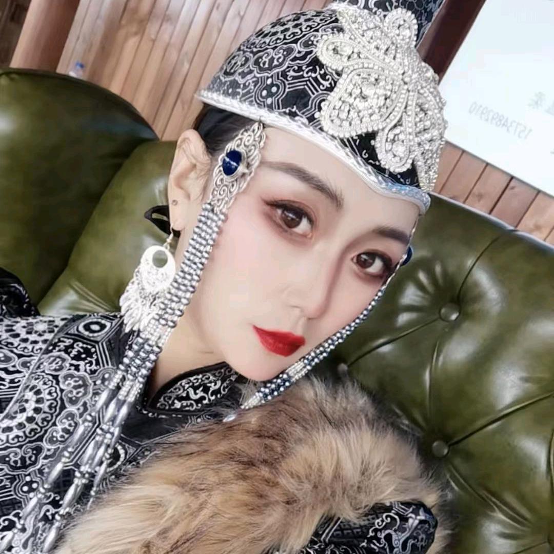 希拉穆仁草原青青牧场景区接待中心