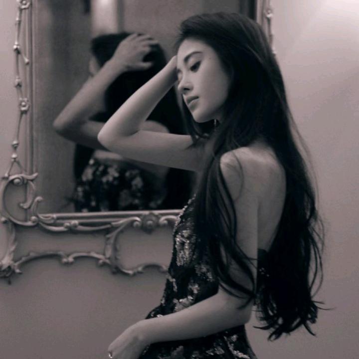 三角恋ᖰ･◡･ᖳ