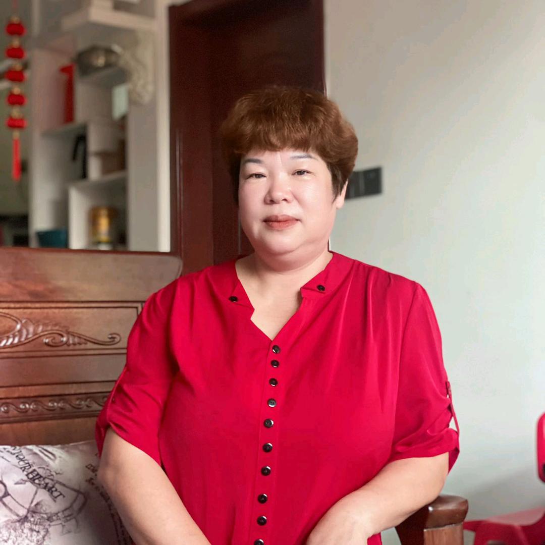 小汤姐