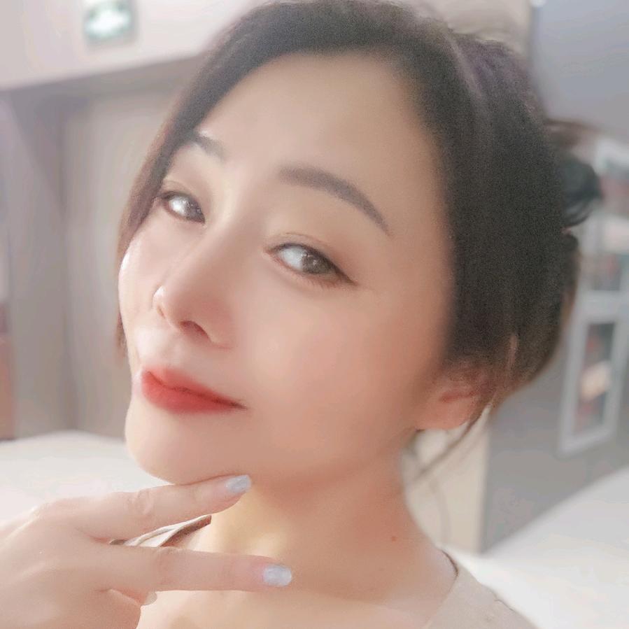 陈小姐的百货铺