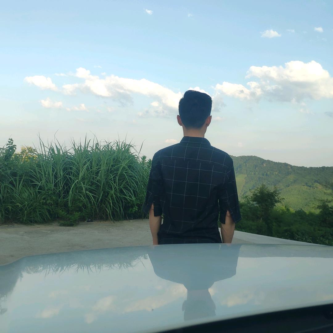 Mr_唐🌿草🌿草